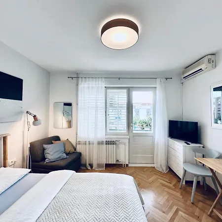 Pensionat Casa Galleria Rica Makarska