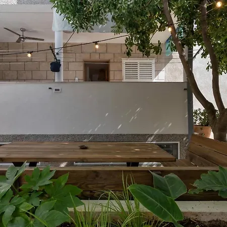 Casa Galleria Rica Makarska