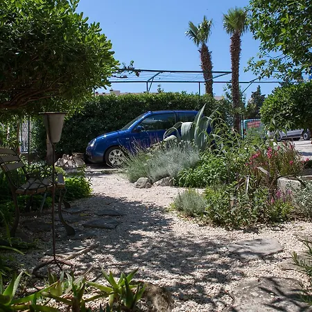 Casa Galleria Rica 3*