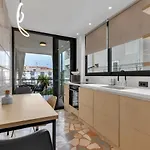 Pensión Casa Galleria Rica 3*