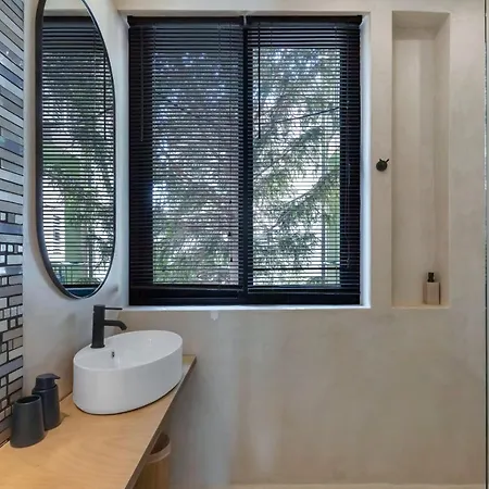 בית הארחה Casa Galleria Rica 3*